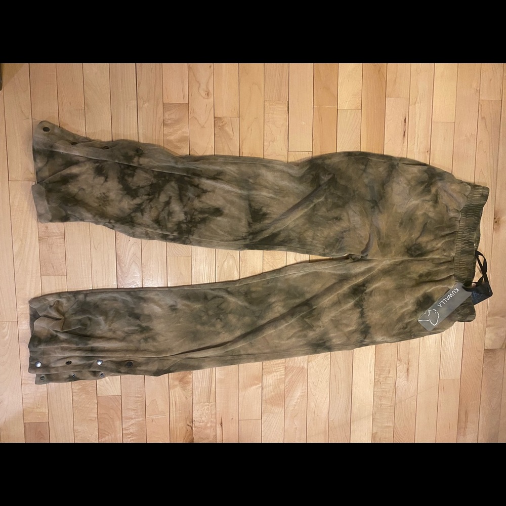 Tie dye Kuwallatee pants. NWT. - Picture 2 of 5